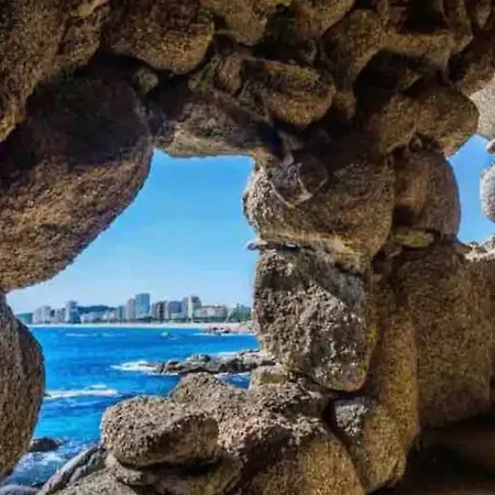 En Puerto Con Terraza Y Vistas Al Mar بلاتجا ذارو